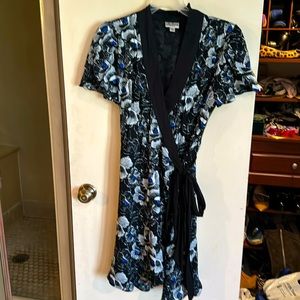 Floral wrap dress!!